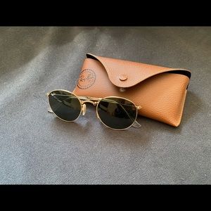 Ray-Ban round metal sunglasses